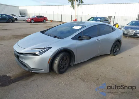 2025 Toyota Prius Le/Xle/Limited/Night Shade из США, поврежденный, VIN JTDACAAU4S3052719